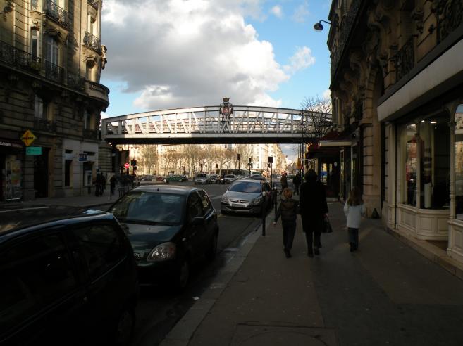  Rue Lecourbe, viaduc du métro